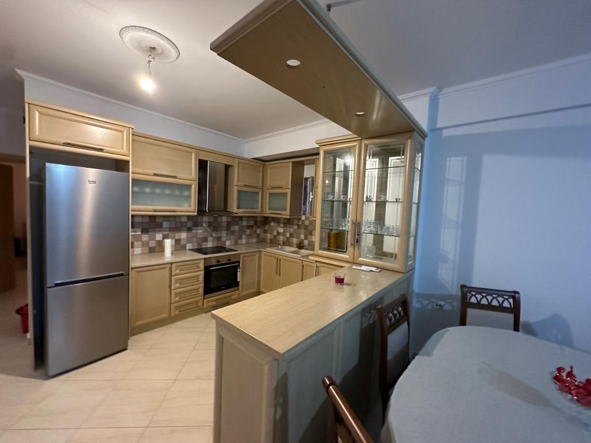 Ermis Apartament Apartment Sarande Exterior photo